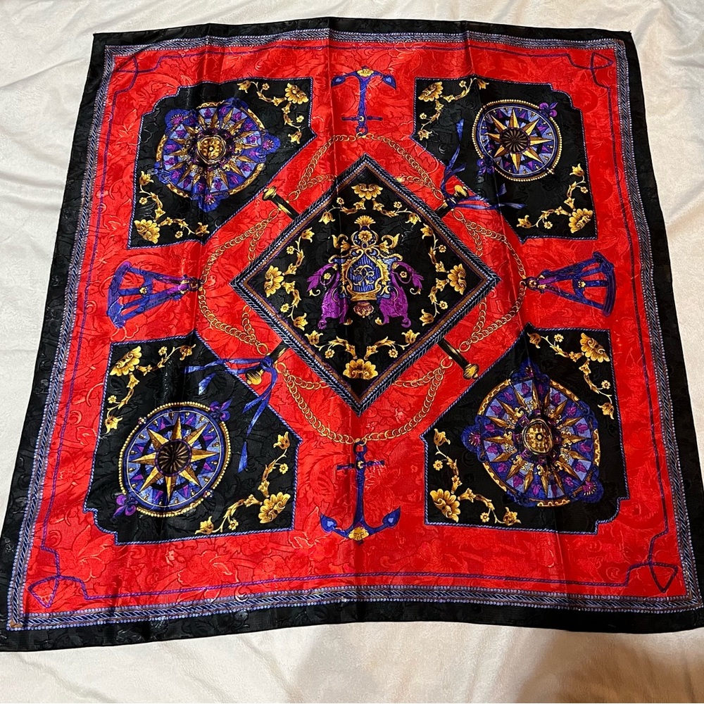 Beautiful Vintage silk scarf.